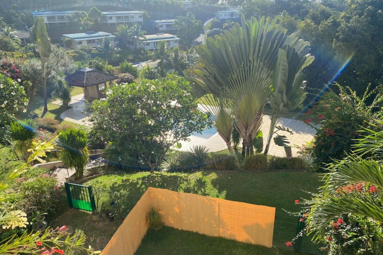 Naia Lodge Arue  Luaran gambar